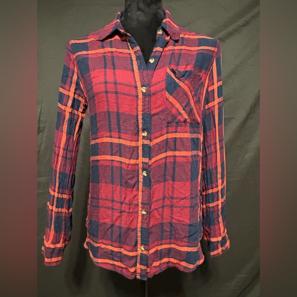 Abercrombie & Fitch Red and Blue Casual plaid Button Down flannel Shirt